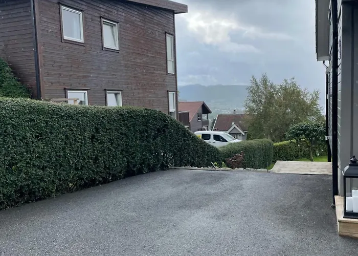 Leilighet Koselig Og Rolig Med Utsikt Naer Preikestolen *